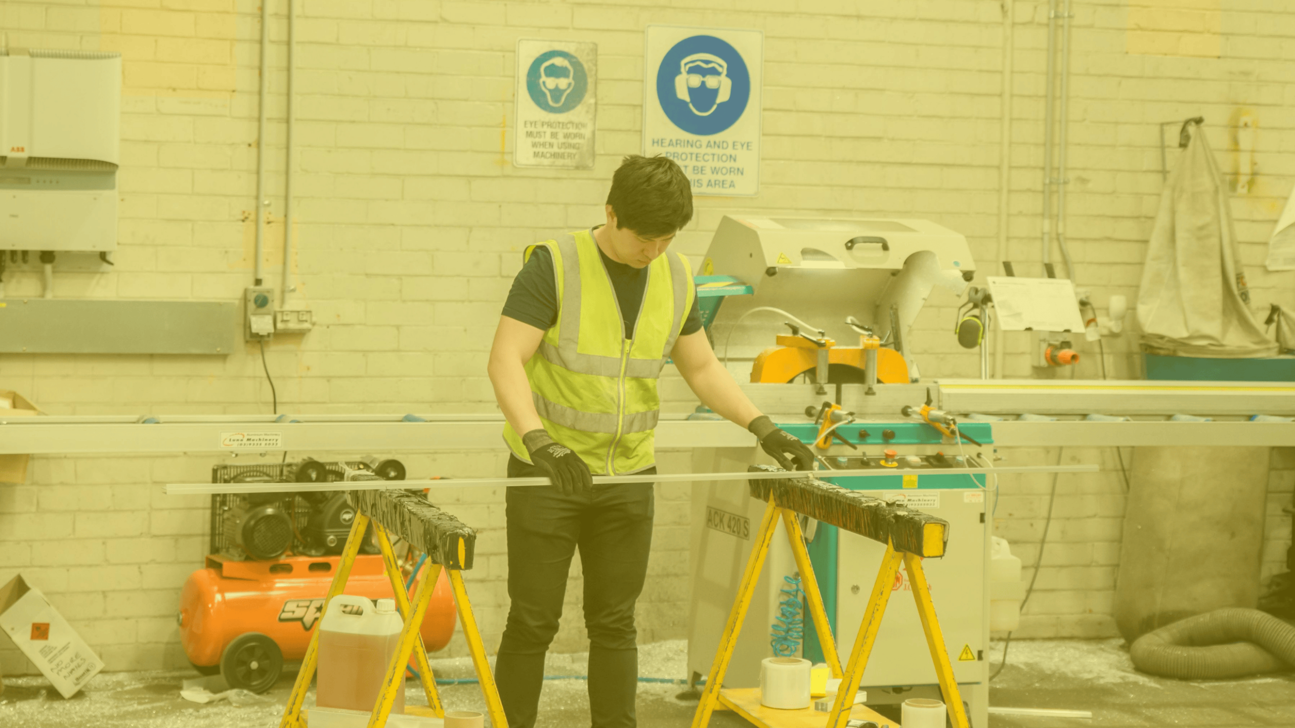 CE Marking y EU Machinery Regulation 2023: Cómo AI SAFE Genera el Expediente Técnico